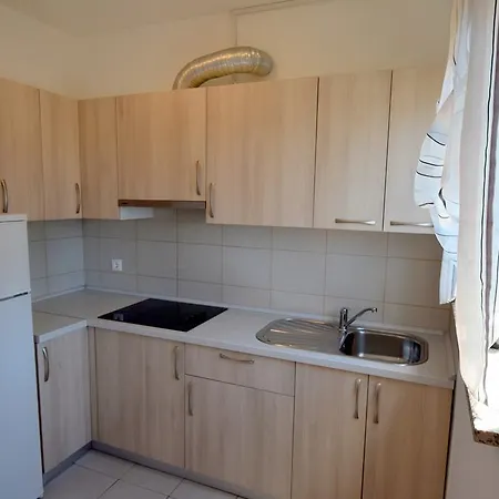 Apartment Jela *
