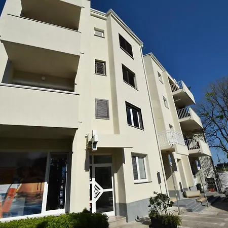 Jela Apartment