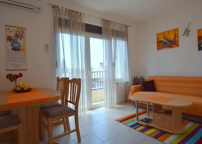 Jela Appartement *