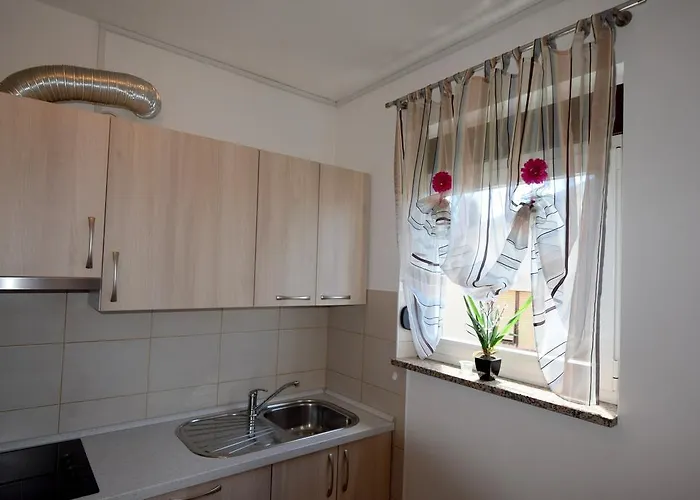 Jela Apartament Malinska
