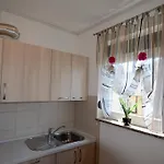Jela Apartamento Malinska